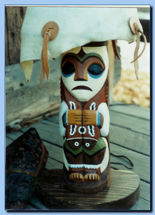 2 098 Totem Traditional Archive 01